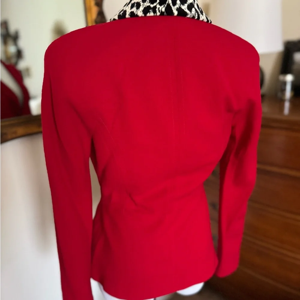 Stunning Red Wool blazer with accent collar